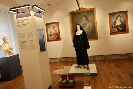 Javno vodstvo po samostanu Mekinje in predstavitev nove večnamenske dvorane (67)